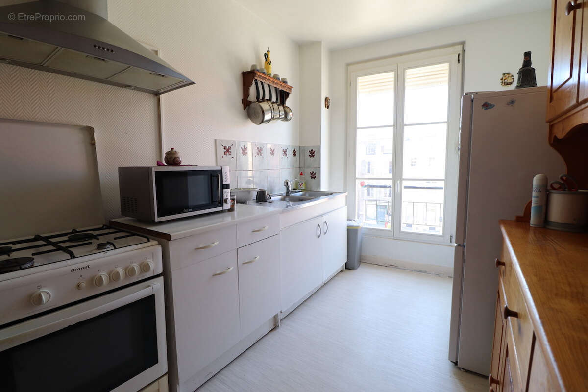 Appartement à VIC-SUR-SEILLE