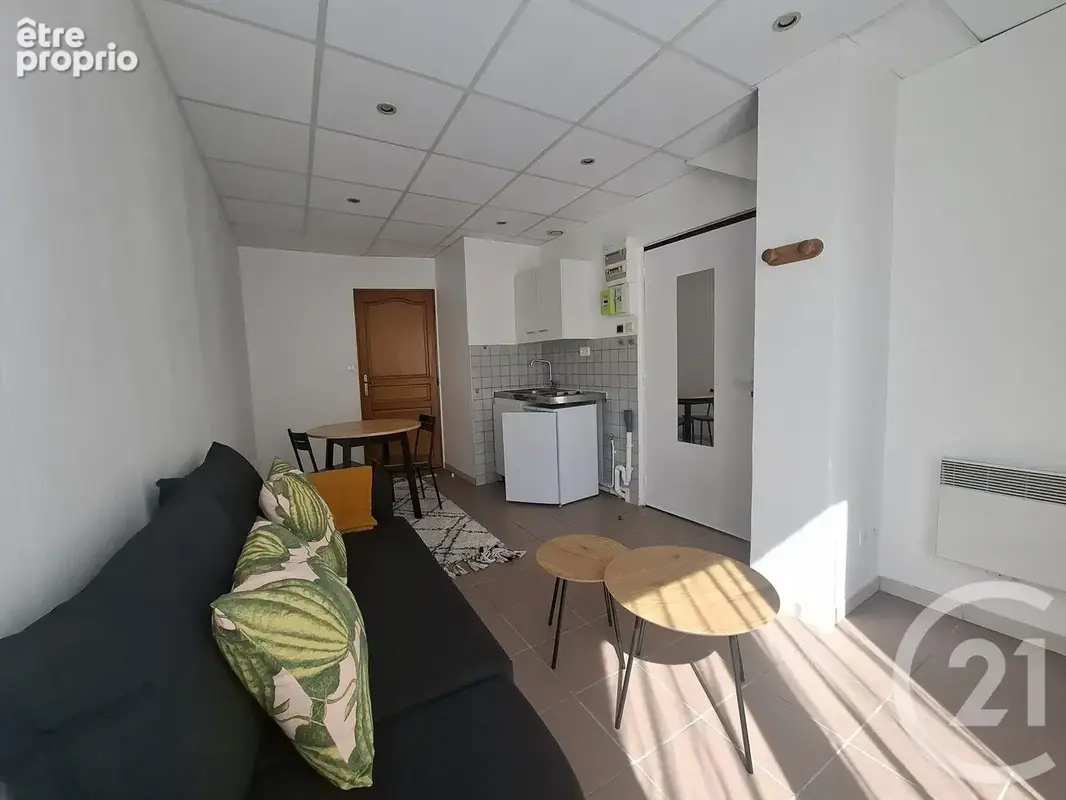 Appartement 2 pièces 26 m² à vendre à Reims (51100) - photo 2