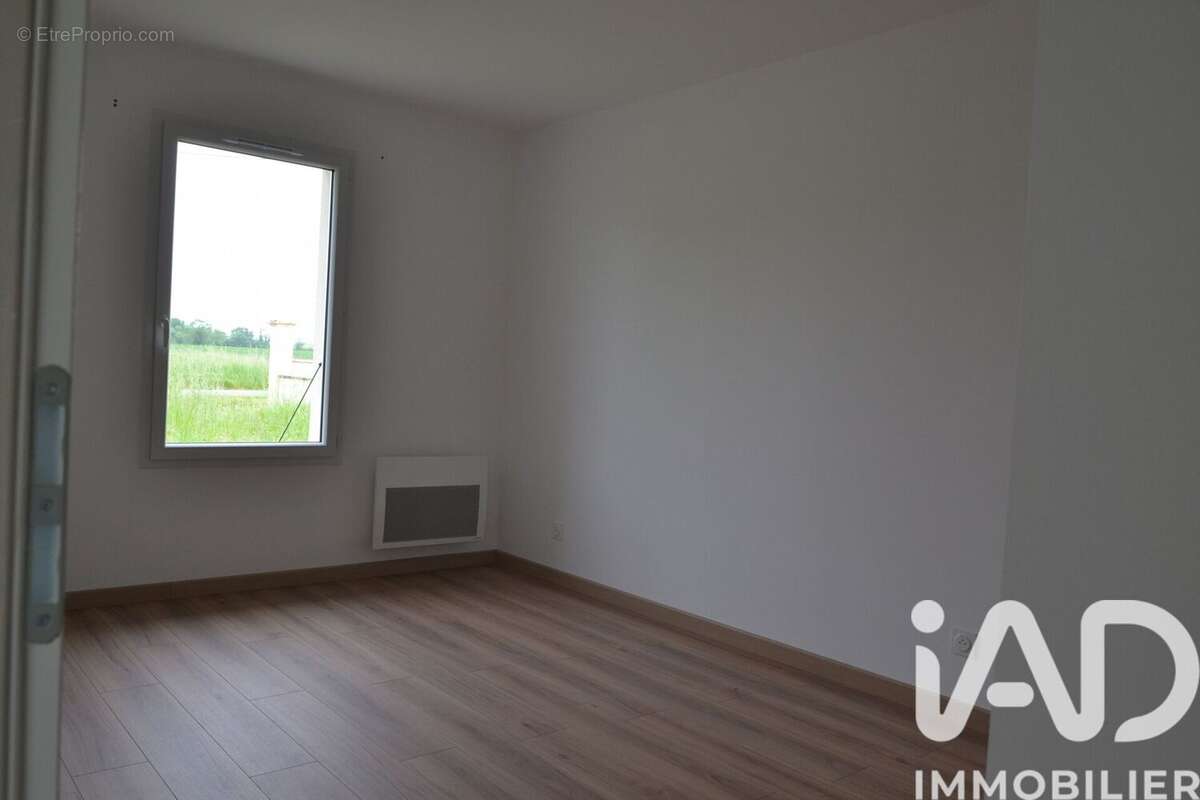 Maison 90 m² à Sainte-Lheurine  - photo 5