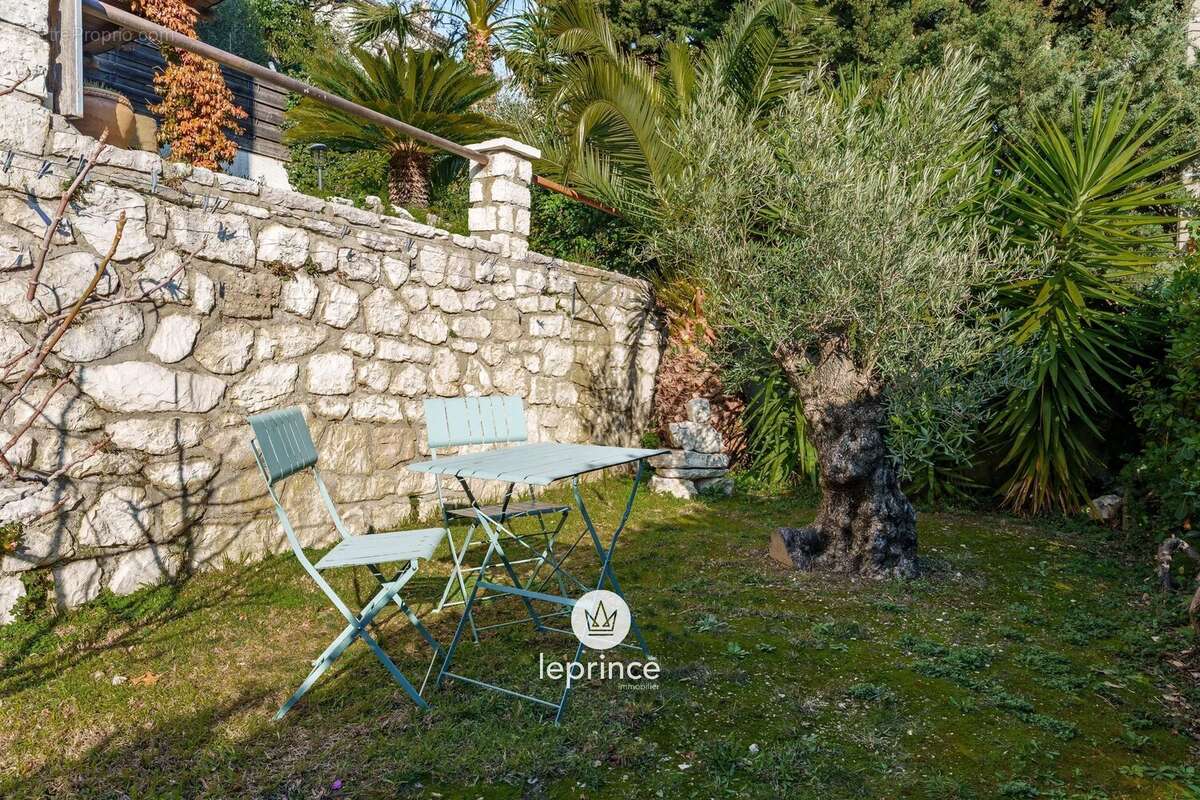 Appartement à VENCE