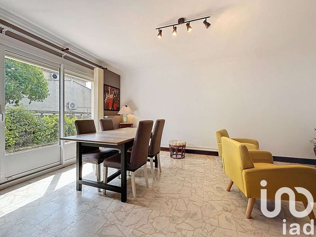 Photo 4 - Maison à VILLEMOUSTAUSSOU