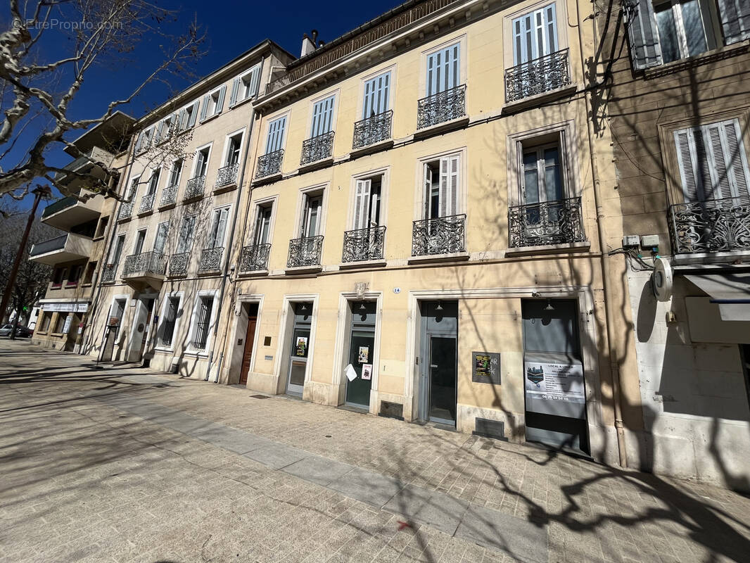 Autre à AUBAGNE