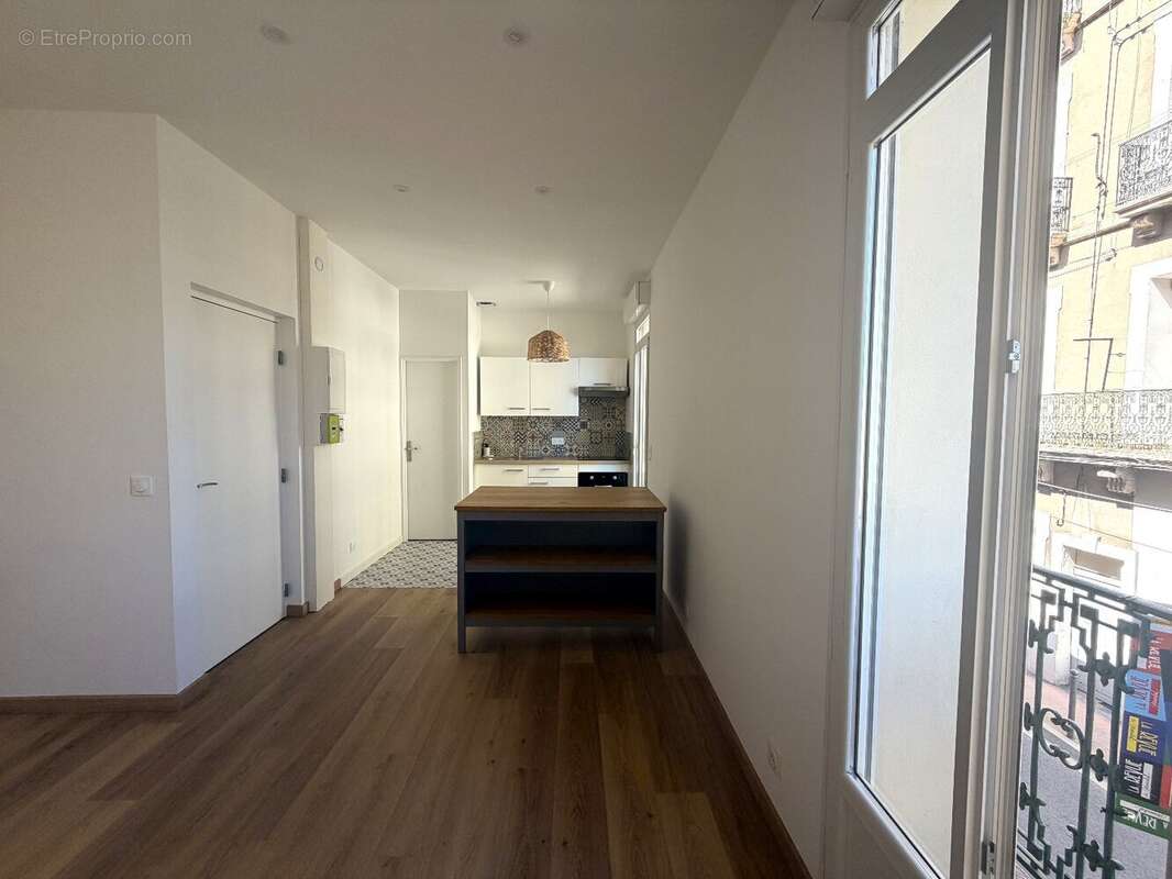 Appartement T3 45 m² rénové - photo 3