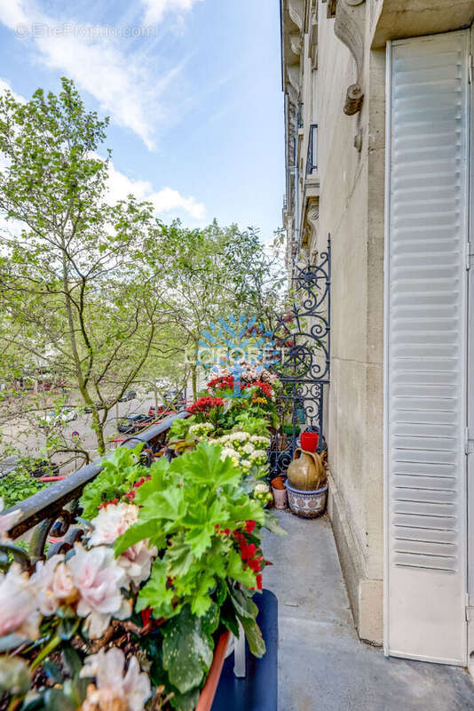 Appartement à PARIS-12E