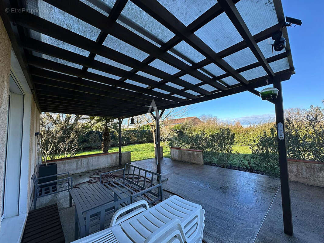 Maison à MONTASTRUC-LA-CONSEILLERE