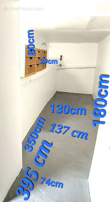 Appartement à CHARENTON-LE-PONT