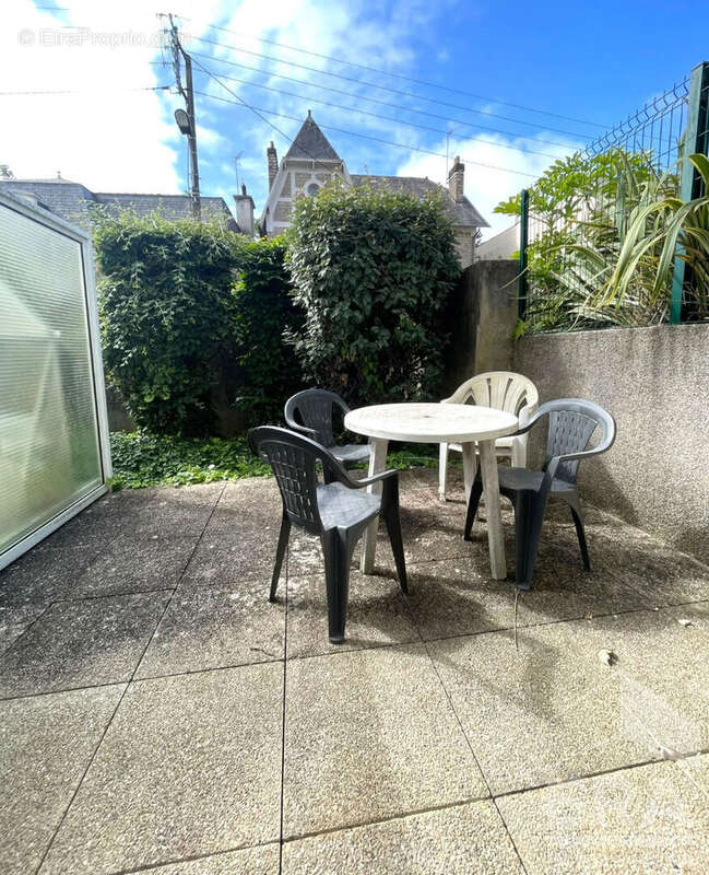 Studio lumineux avec terrasse ? Idéal investissement à Rennes - photo 4