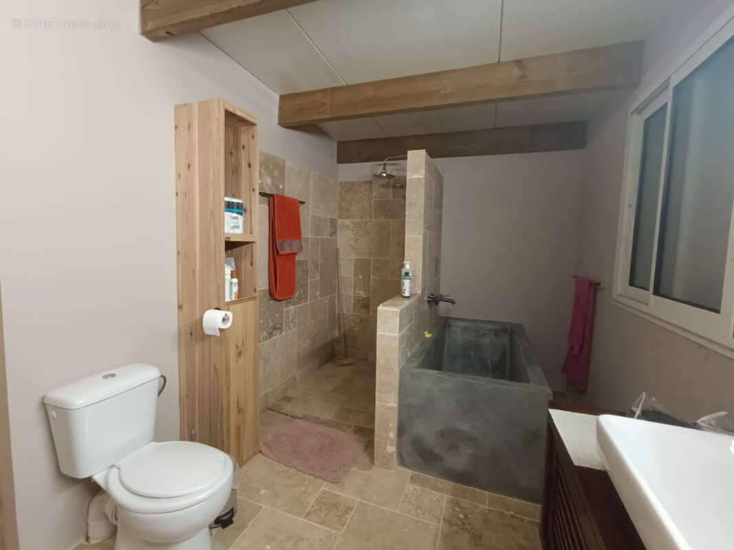 Maison à PETITE-ILE