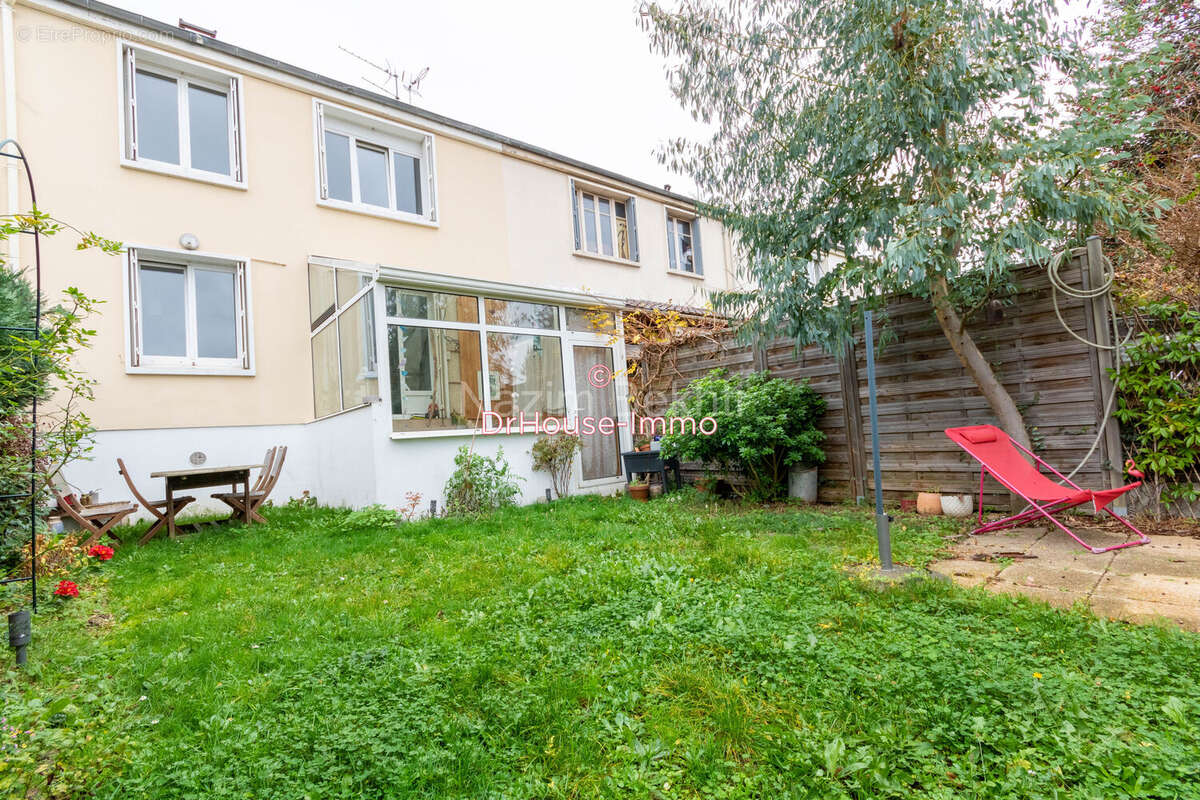 Maison à MANTES-LA-JOLIE