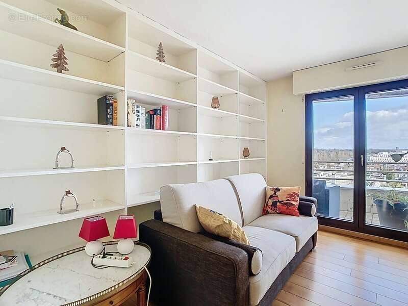 Appartement à SURESNES