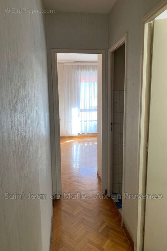 Appartement à MARSEILLE-8E
