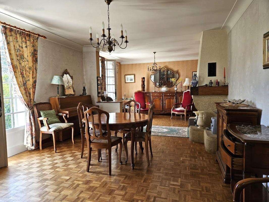 Maison à LE PASSAGE