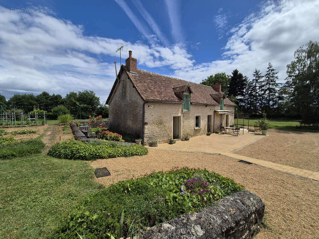 A vendre - jolie maison de campagne - secteur de chantenay villedieu/noyen sur sarthe - photo 3