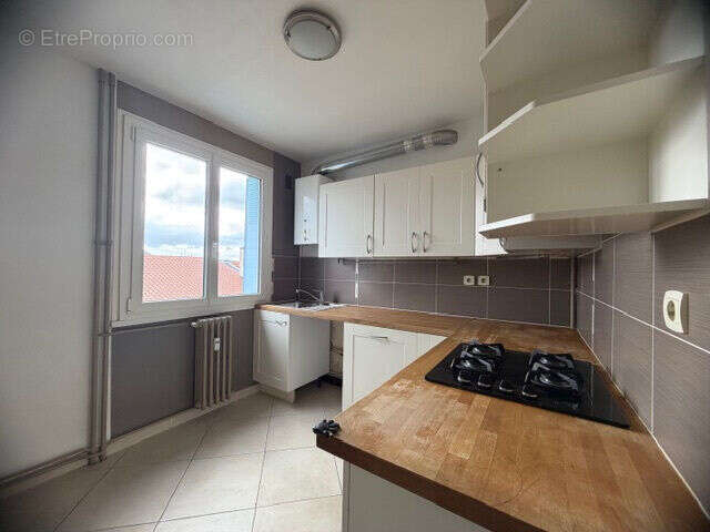 Photo 4 - Appartement à SAINT-ETIENNE