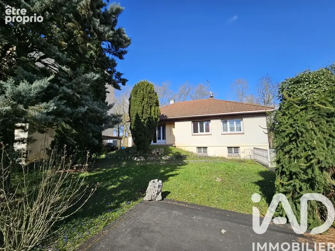 Photo 1 - Maison à AUXERRE