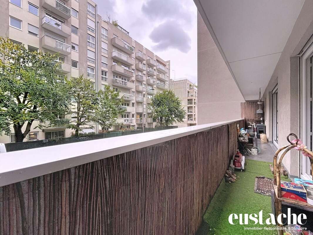 Appartement à PARIS-19E