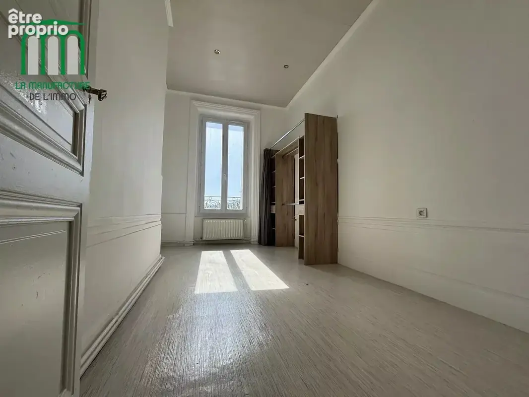 Saint etienne secteur cite du design carnot - t4 de 82.47 m2 - 3 chambres + 2 greniers + cave - photo 3