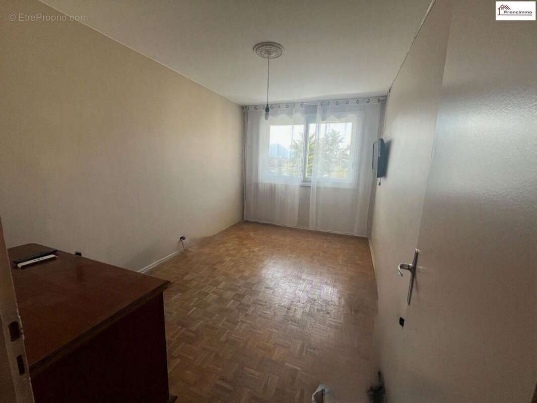 Appartement à ECHIROLLES