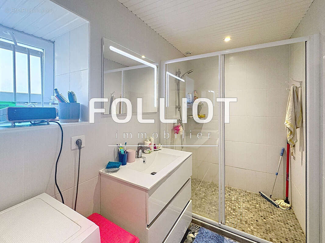 À vendre à CRÉANCES (50200) - photo 5