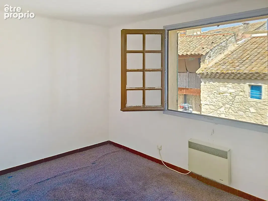 Maison Lirac 3 pièce(s) 80 m2 sur 3 niveaux à rafraîchir. - photo 5