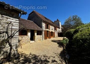 Maison à REILHAGUET