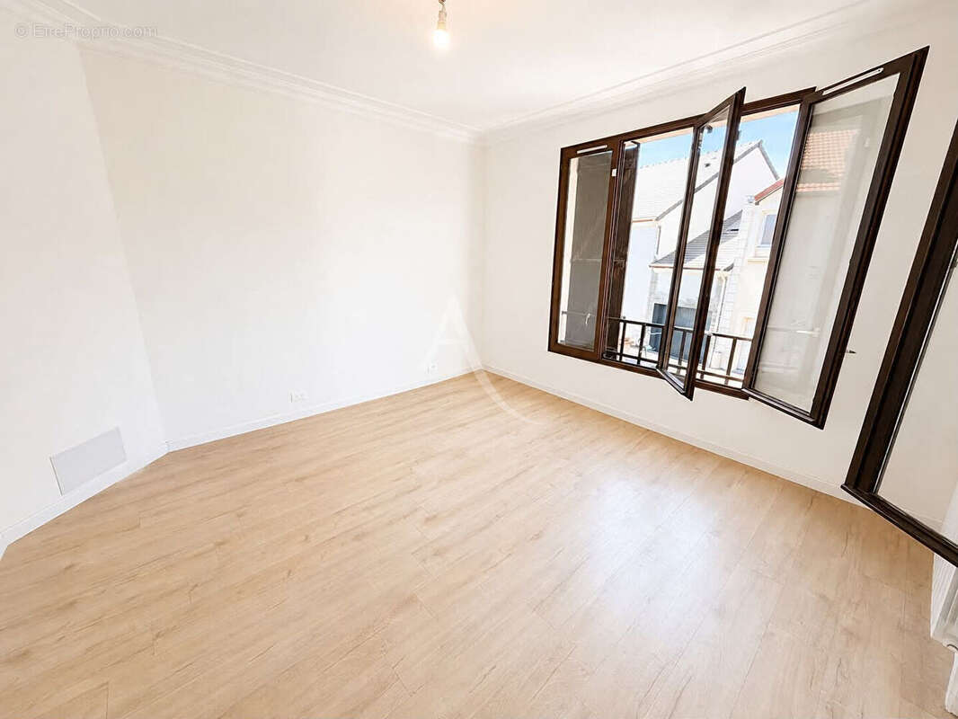 Maison à NEUILLY-PLAISANCE