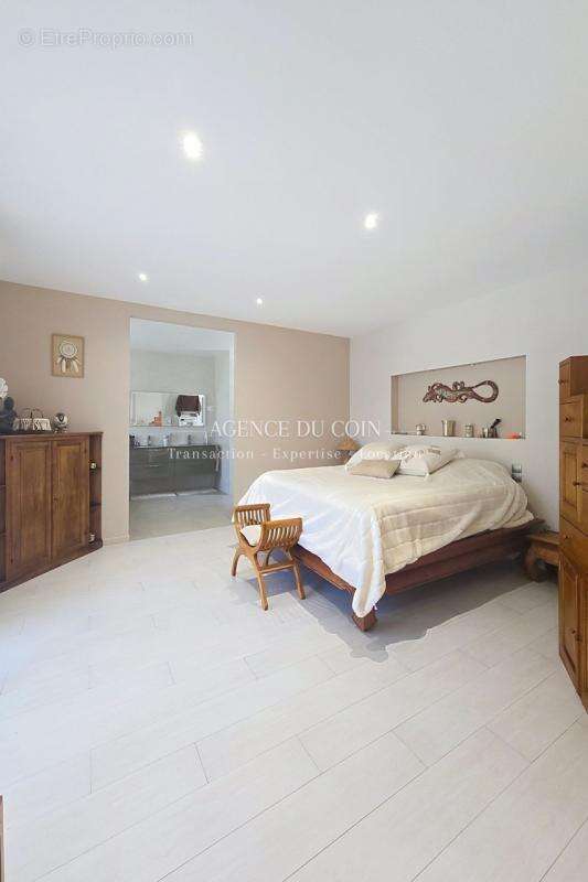 Maison à DRAGUIGNAN