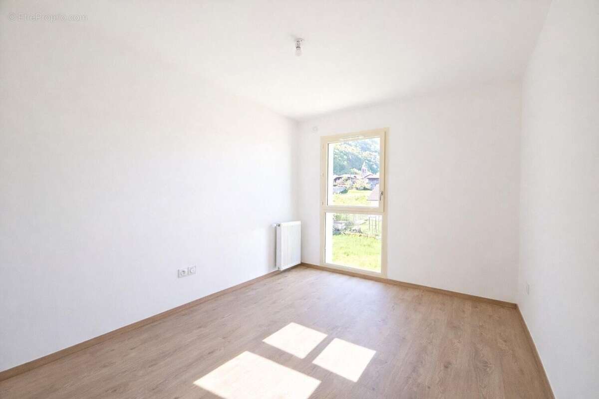 Maison 90 m² à Cognin-Les-Gorges  - photo 7