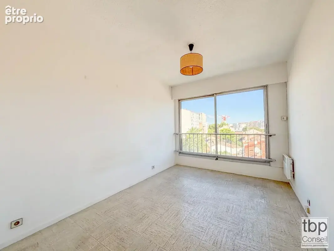 MARSEILLE TIMONE - Grand T2 avec balcon et cave - photo 6