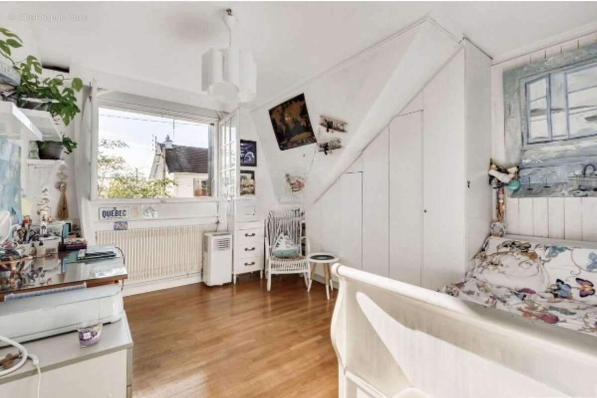 Maison à LIVRY-GARGAN