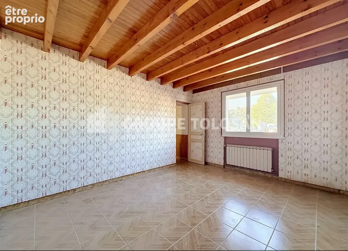 EXCLUSIVITE - T4 de 110 m2 avec garage et combles 55 m2 sur un terrain de 774 m2 - photo 3