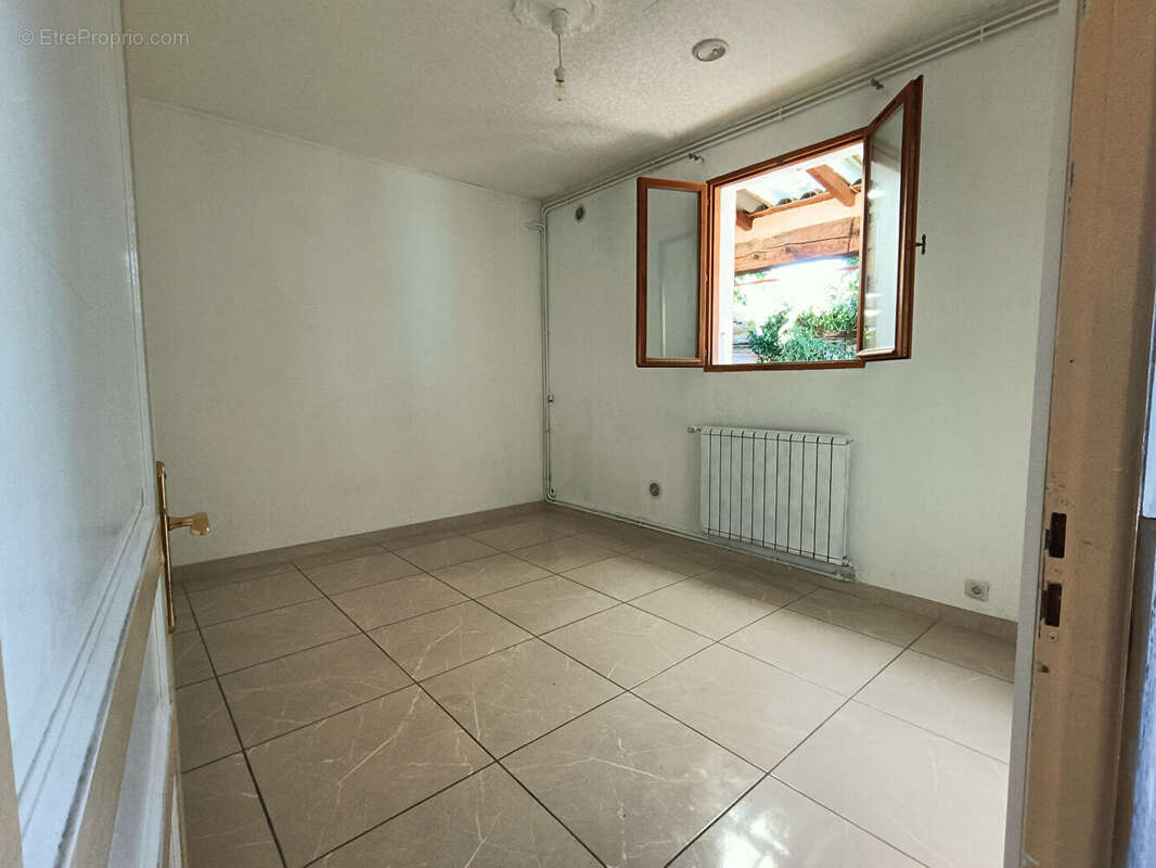 Maison à MARSEILLE-9E