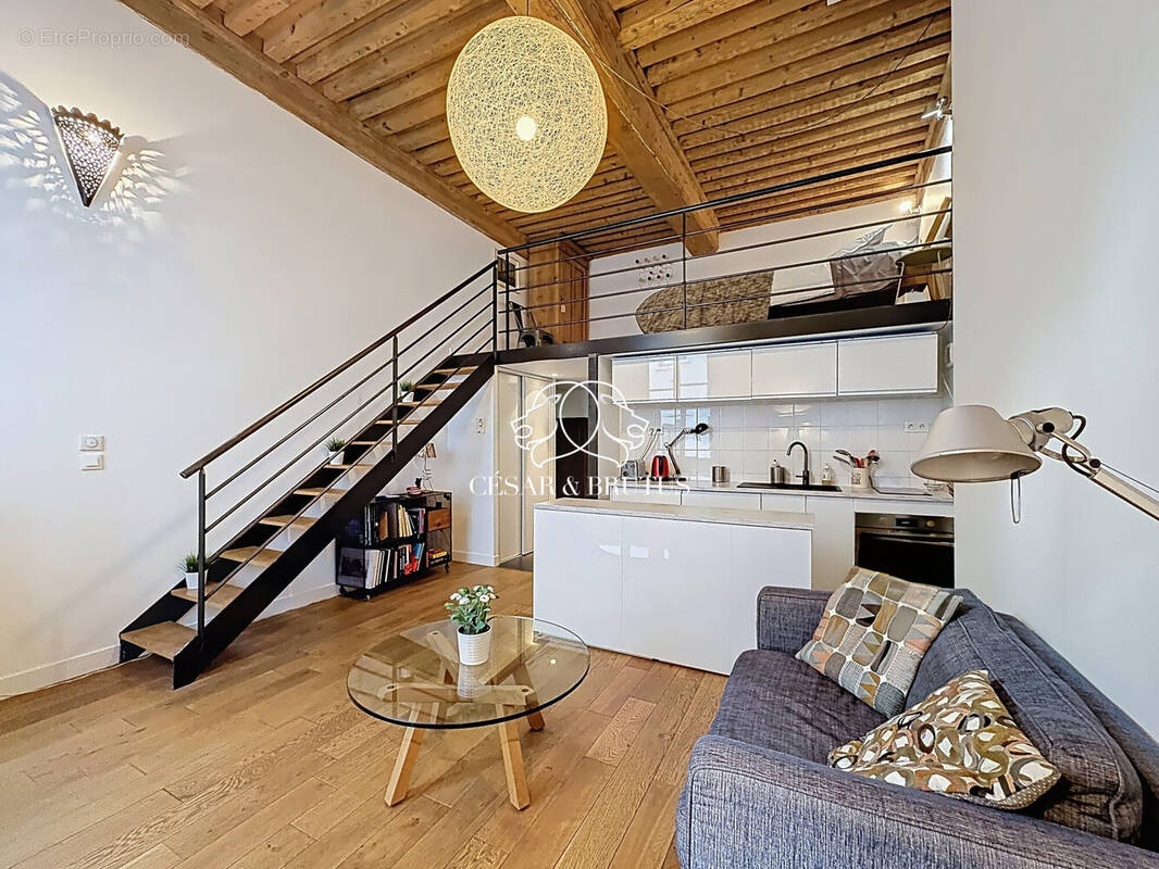 Appartement à LYON-1E