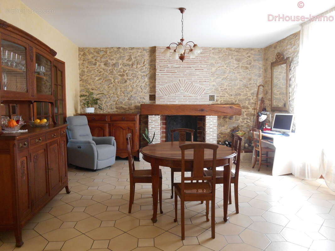 Maison 190 m² à Castets-En-Dorthe  - photo 23