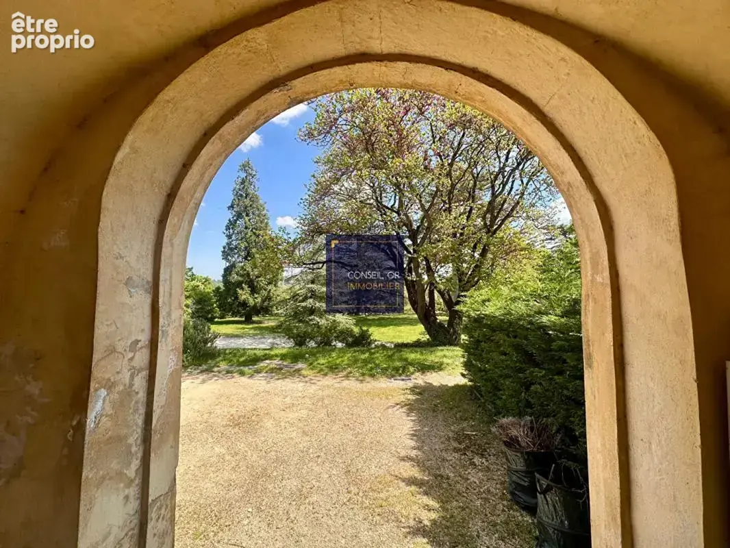 Appartement 3 pièces - 80m2 - Irigny - photo 2