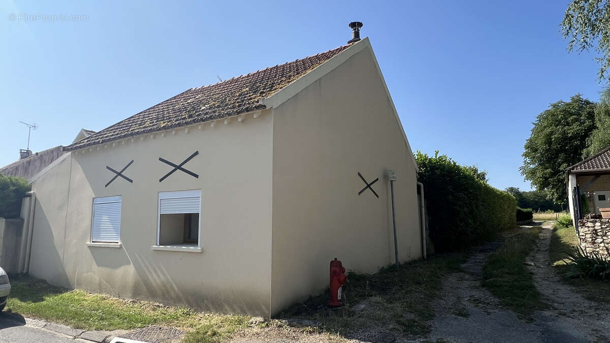 Maison à LA FERTE-ALAIS