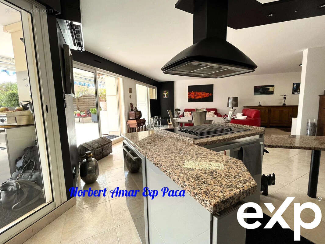 Appartement à FREJUS