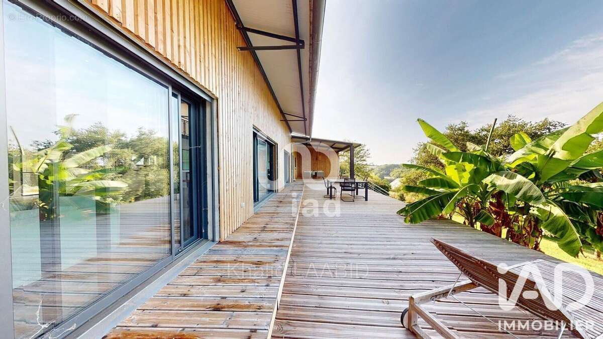 Maison 268 m² à Montesquieu  - photo 7