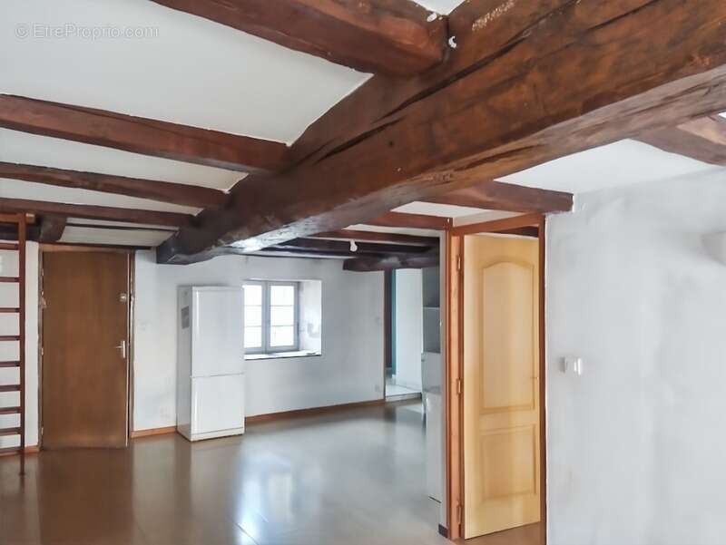 Appartement à CHAMPLITTE