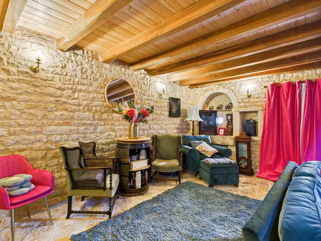 Maison à SAUZE-VAUSSAIS