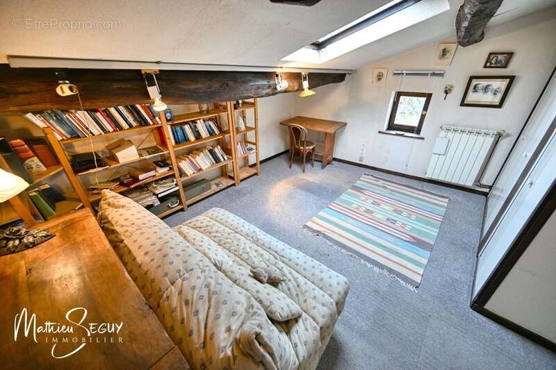 Maison à SAINT-MARTIN-EN-HAUT