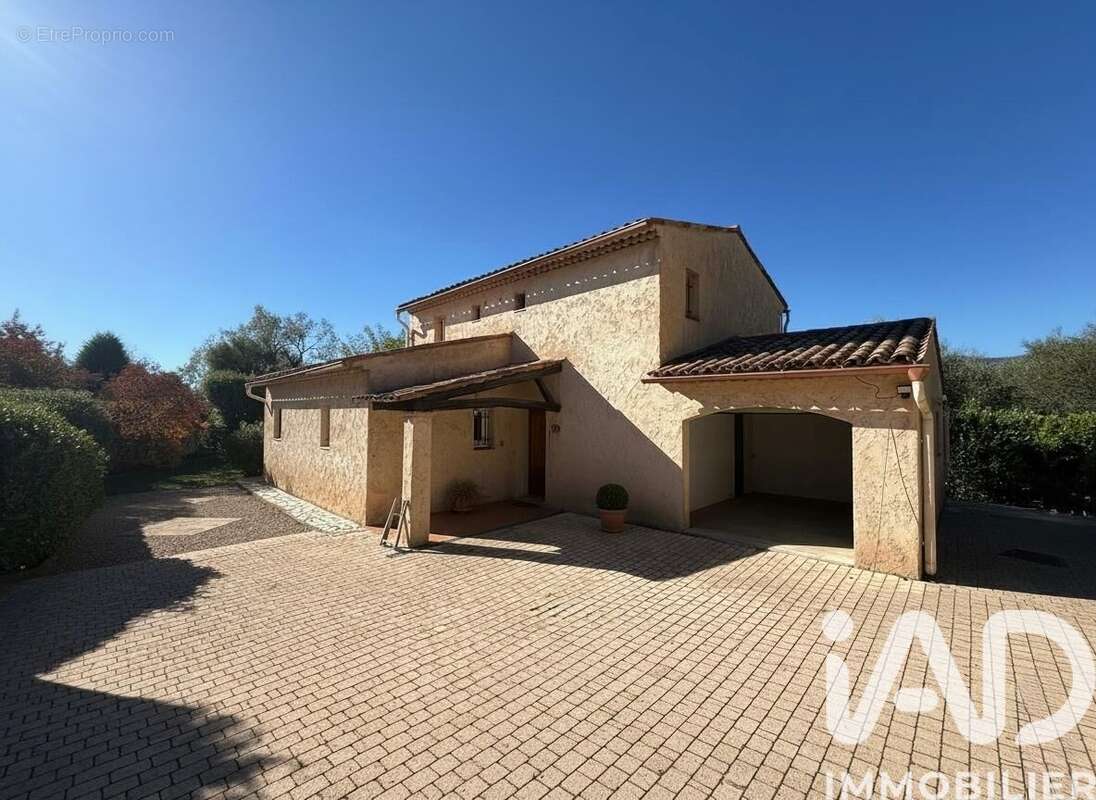 Photo 3 - Maison à LE ROURET