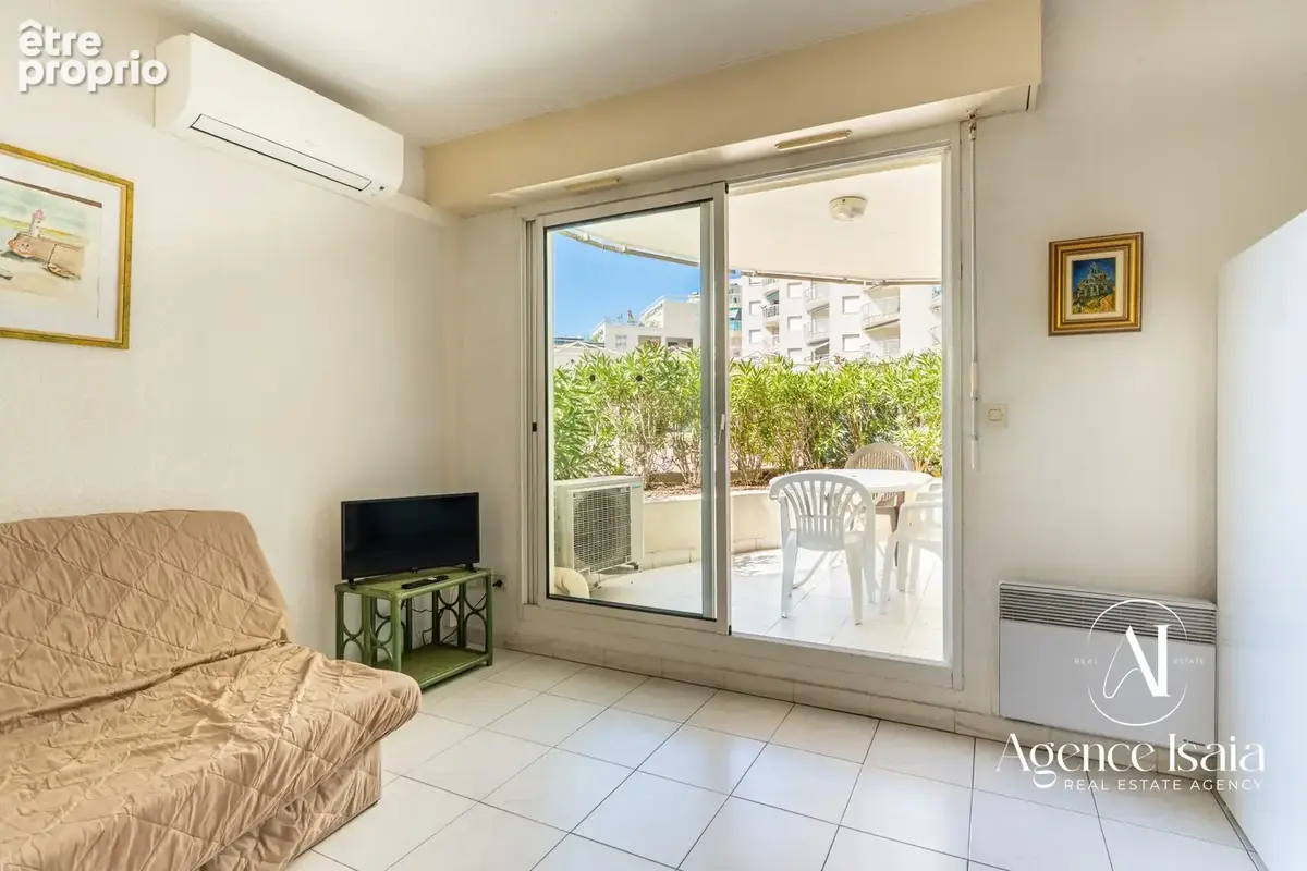 Appartement 2 pièces 30 m² à vendre à Cavalaire-Sur-Mer (83240) - photo 5