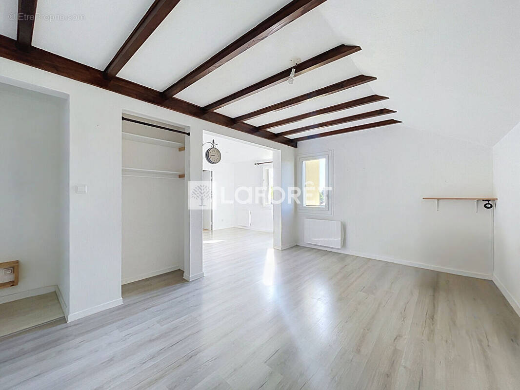 Appartement à SANCE