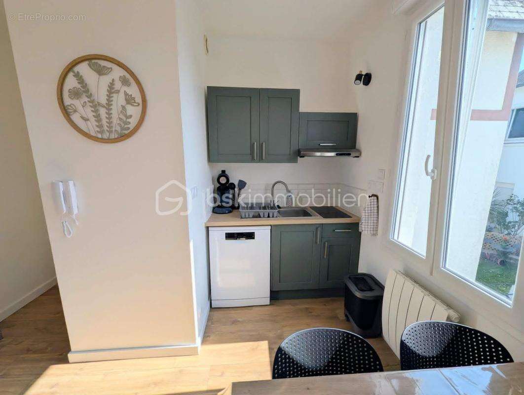 Appartement à SAINT-PAIR-SUR-MER