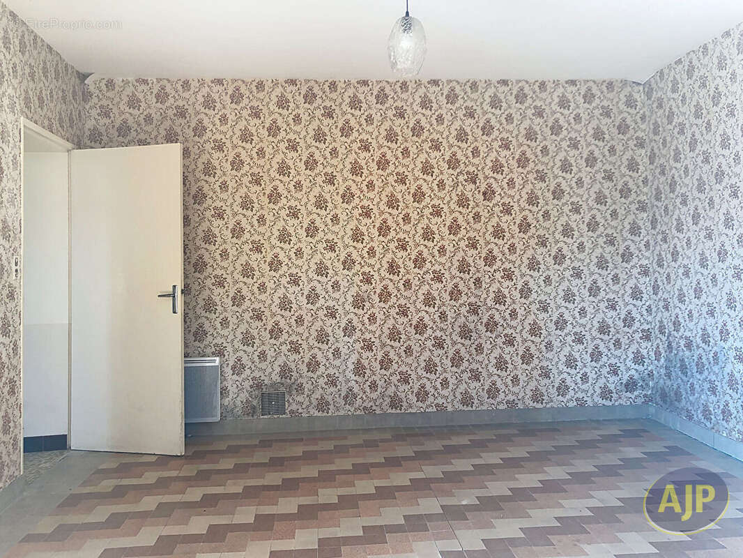 Maison à SAINT-LEGER-SOUS-CHOLET