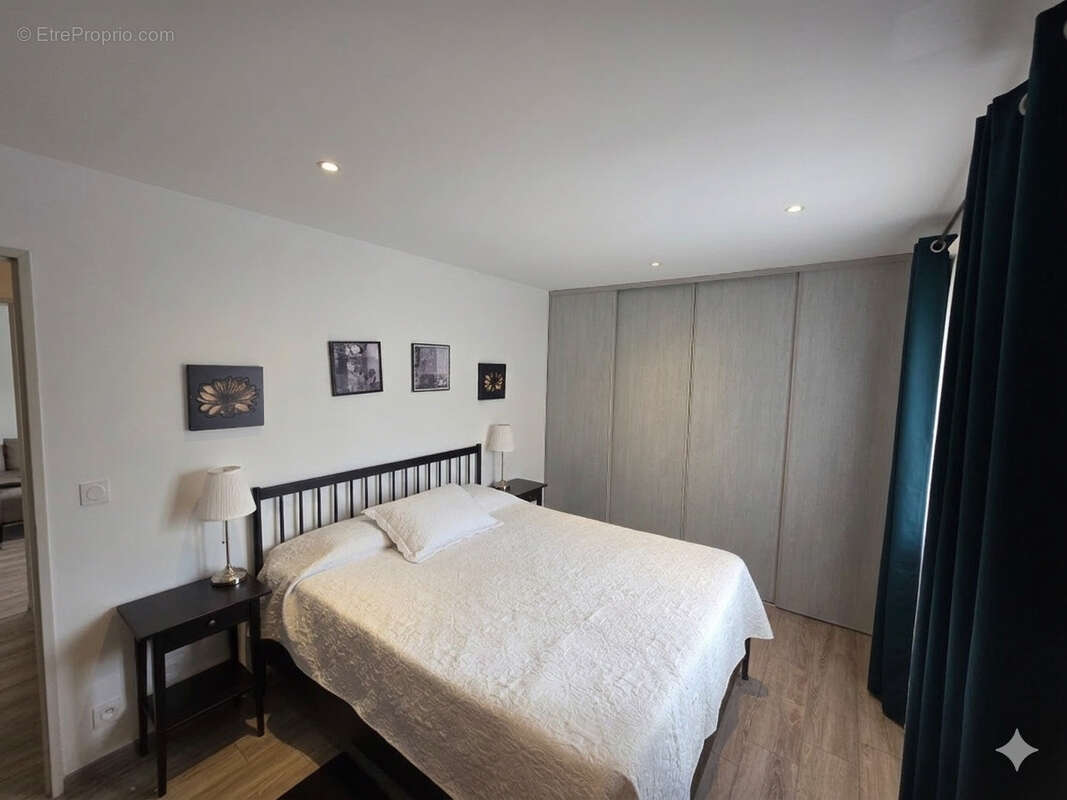 Maison à SAINT-MARTIN-DE-CRAU