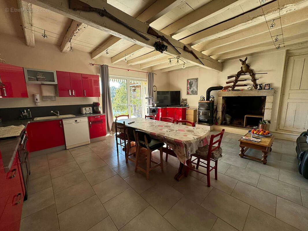 Maison à L&#039;ISLE-JOURDAIN