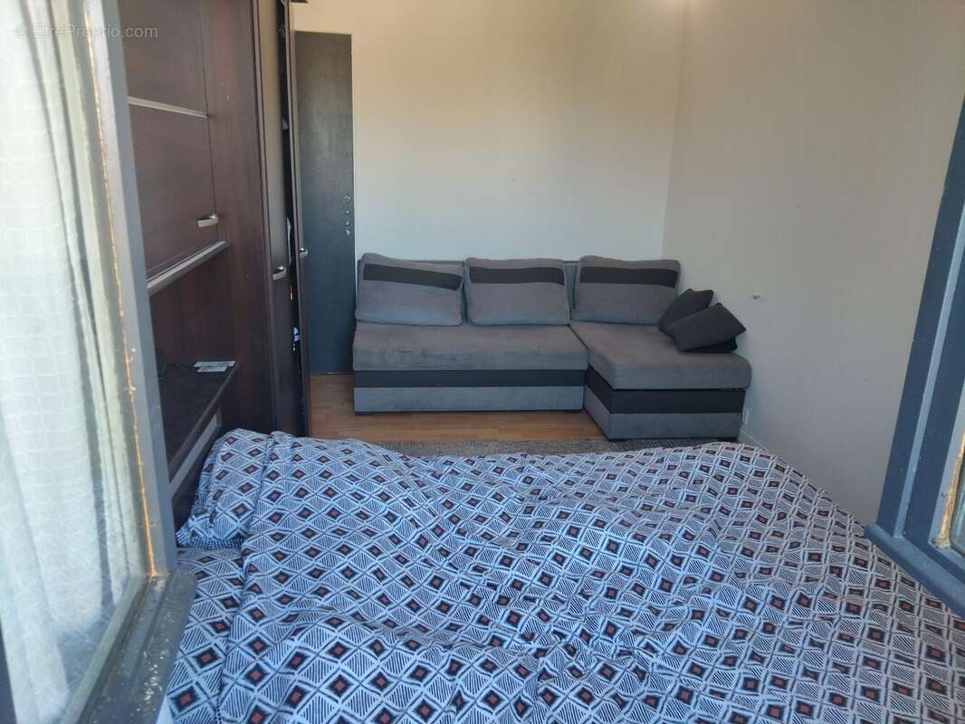 Maison 115 m² à Gilles  - photo 9