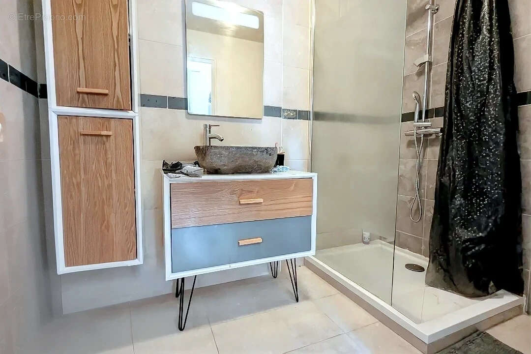 Appartement Narbonne 1 pièce 26 m² - photo 2